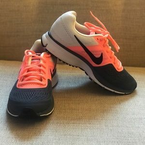 Nike Air Pegasus+ 30
